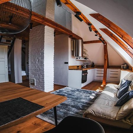 Vila Prazska Vrchlabí Buitenkant foto