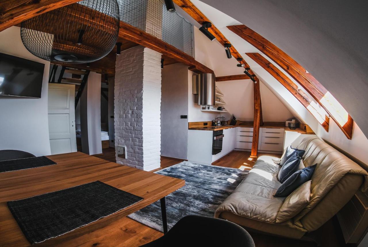 Vila Prazska Vrchlabí Buitenkant foto