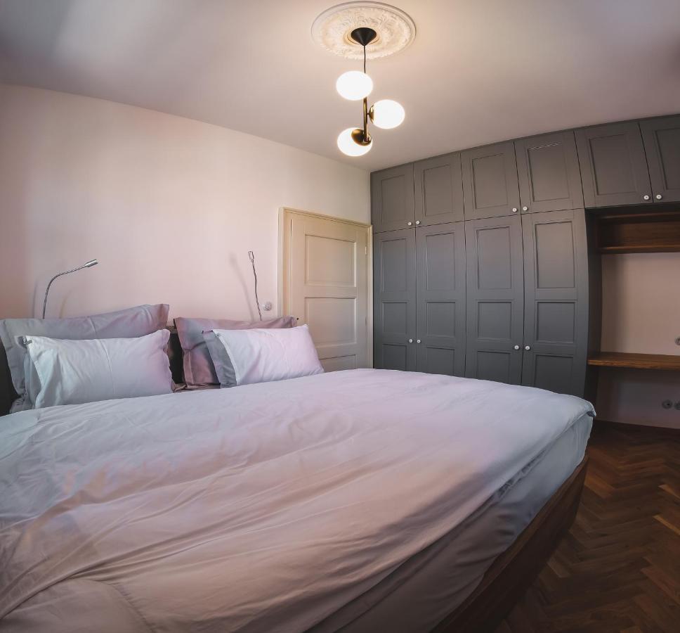 Vila Prazska Vrchlabí Buitenkant foto